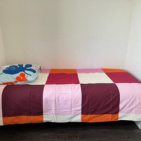 Apartament Christelle Romilly-sur-Seine Zewnętrze zdjęcie