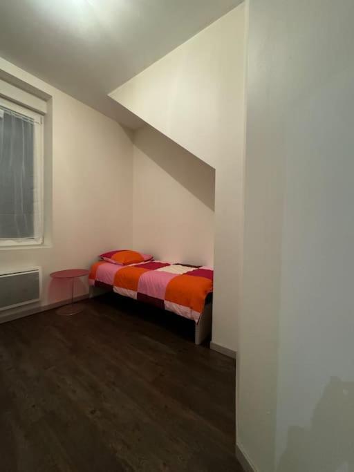 Apartament Christelle Romilly-sur-Seine Zewnętrze zdjęcie