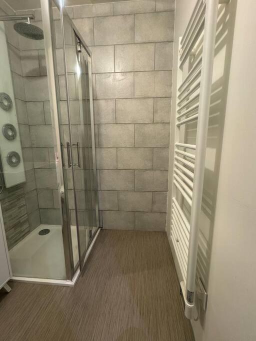 Apartament Christelle Romilly-sur-Seine Zewnętrze zdjęcie