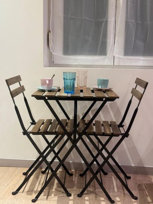 Apartament Christelle Romilly-sur-Seine Zewnętrze zdjęcie