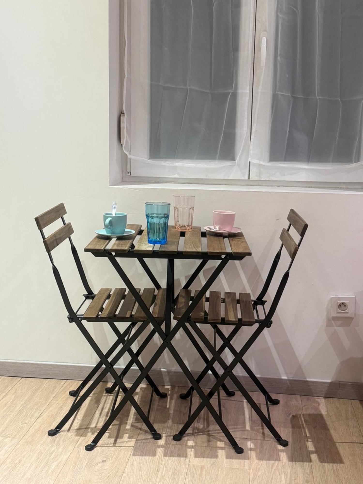 Apartament Christelle Romilly-sur-Seine Zewnętrze zdjęcie