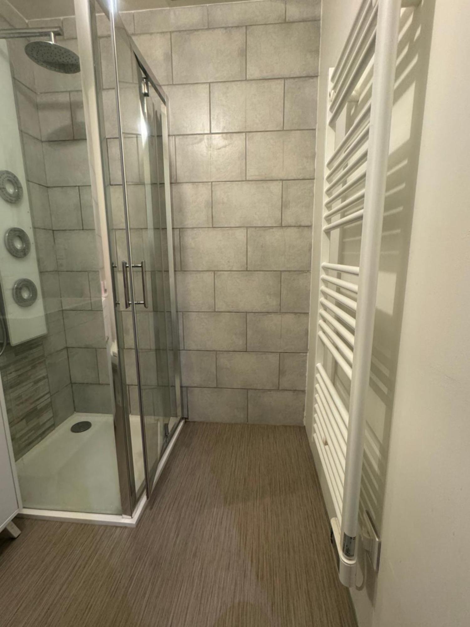 Apartament Christelle Romilly-sur-Seine Zewnętrze zdjęcie